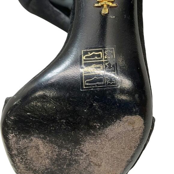 Prada Camoscio Suede Laser Cut Heels - Picture 9 of 10